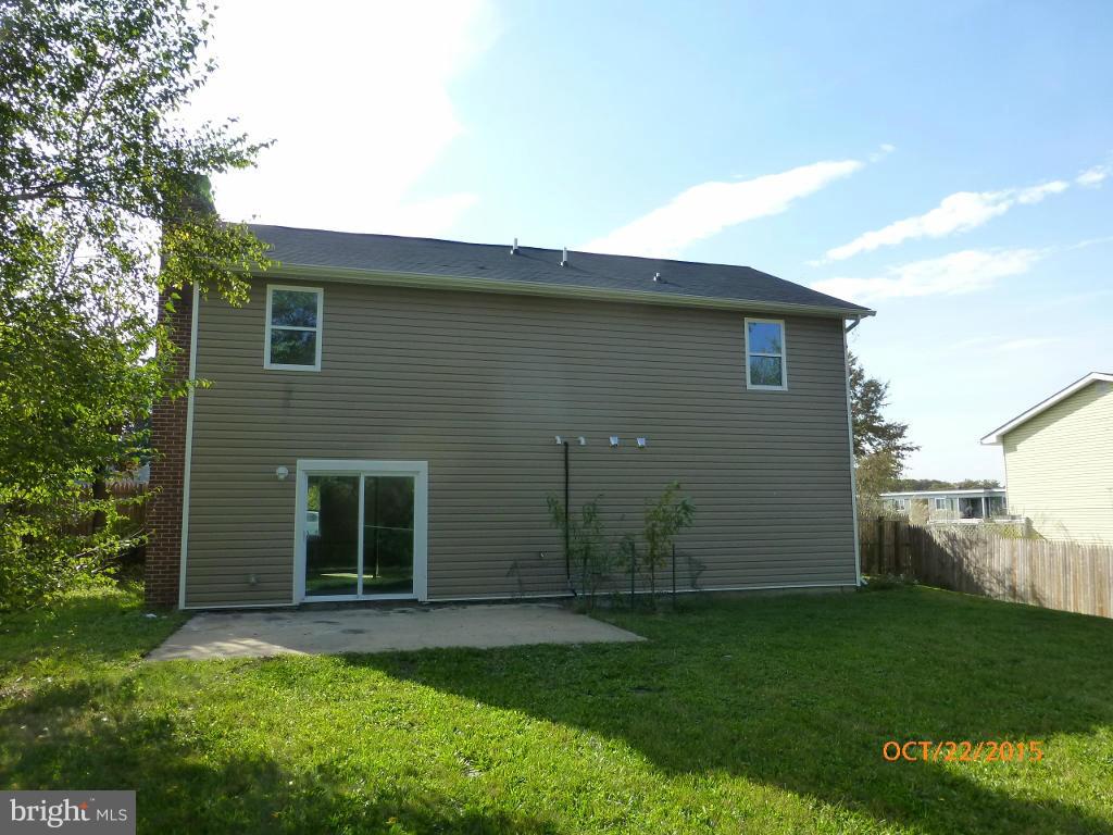 EDGEWATER VILLAGE - Residential