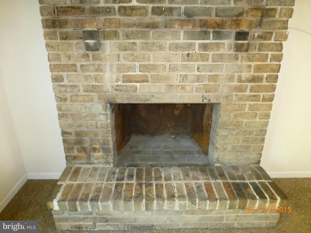 EDGEWATER VILLAGE - Residential