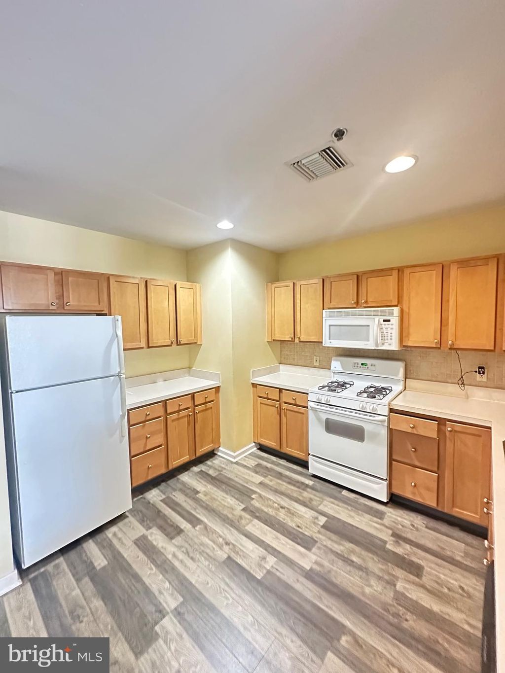 Photo of 1100 - 00 Vine Street #404, PHILADELPHIA, PA 19107 (MLS # PAPH2603154)