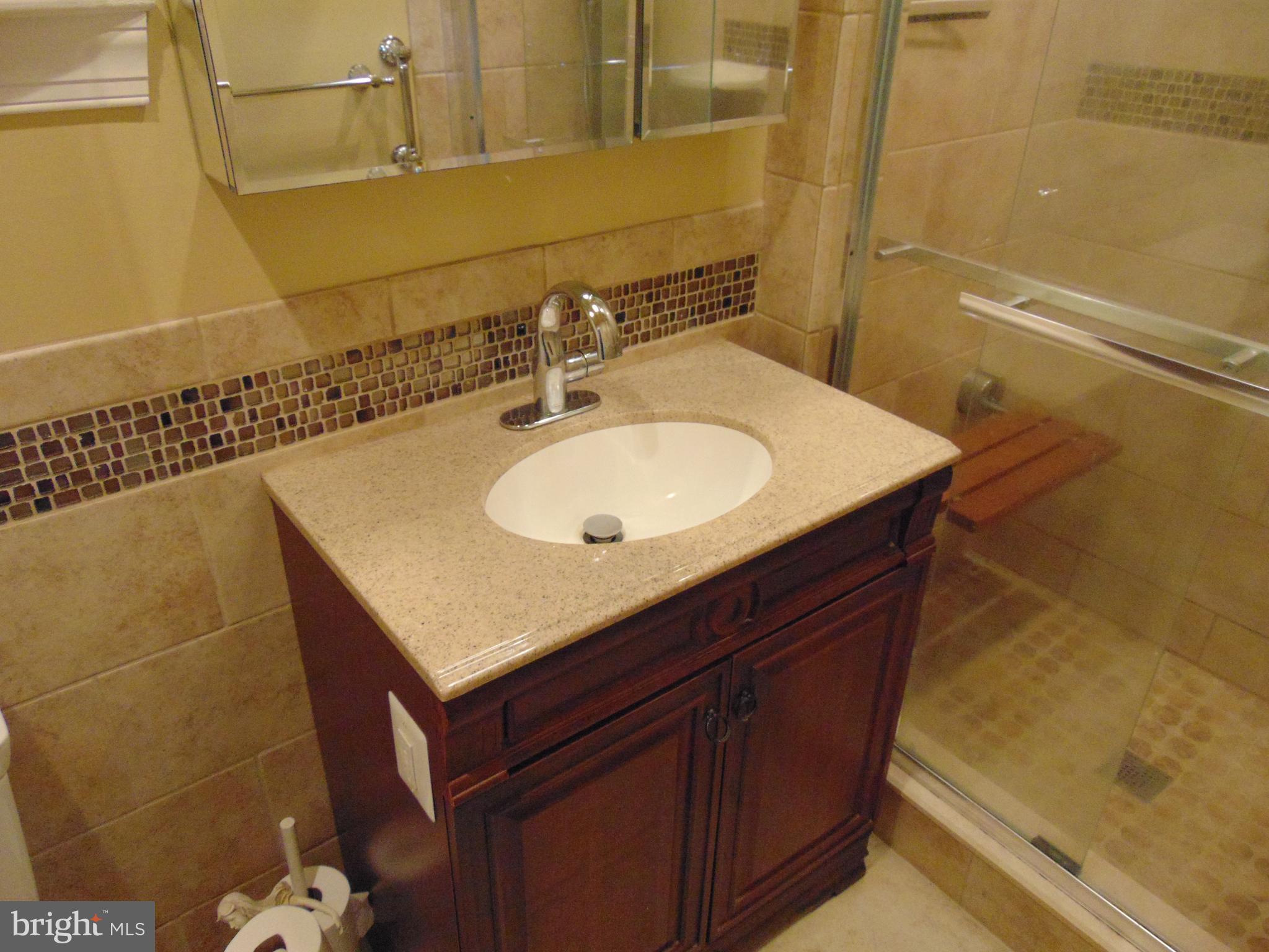 OWINGS BEACH - Residential