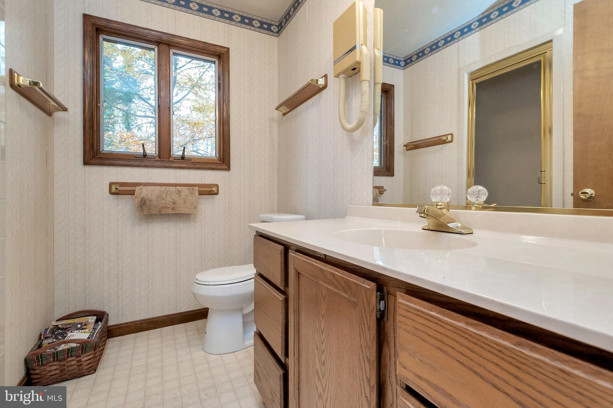 LAKE OF THE WOODS - Residential