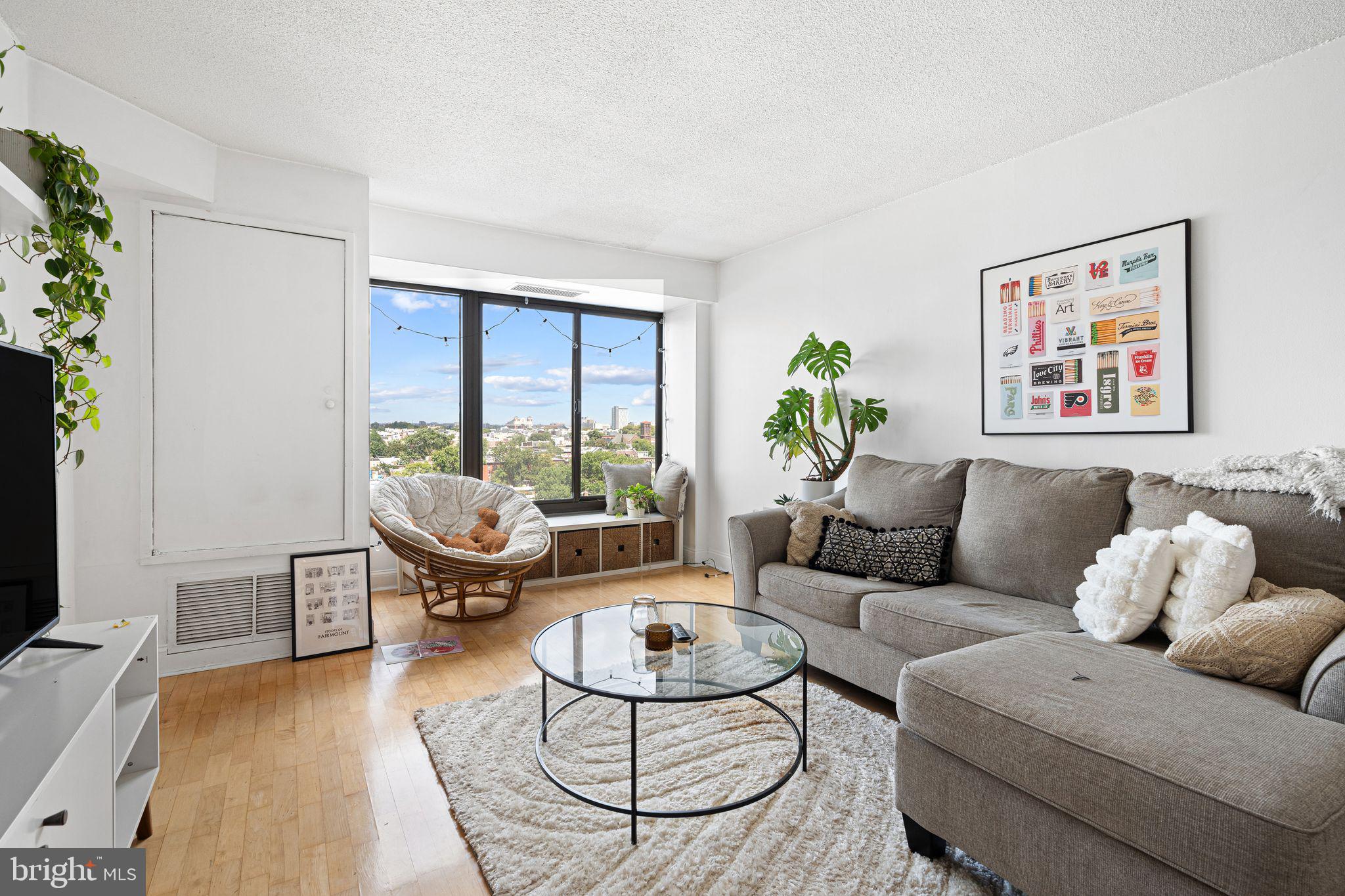 ART MUSEUM AREA - Residential