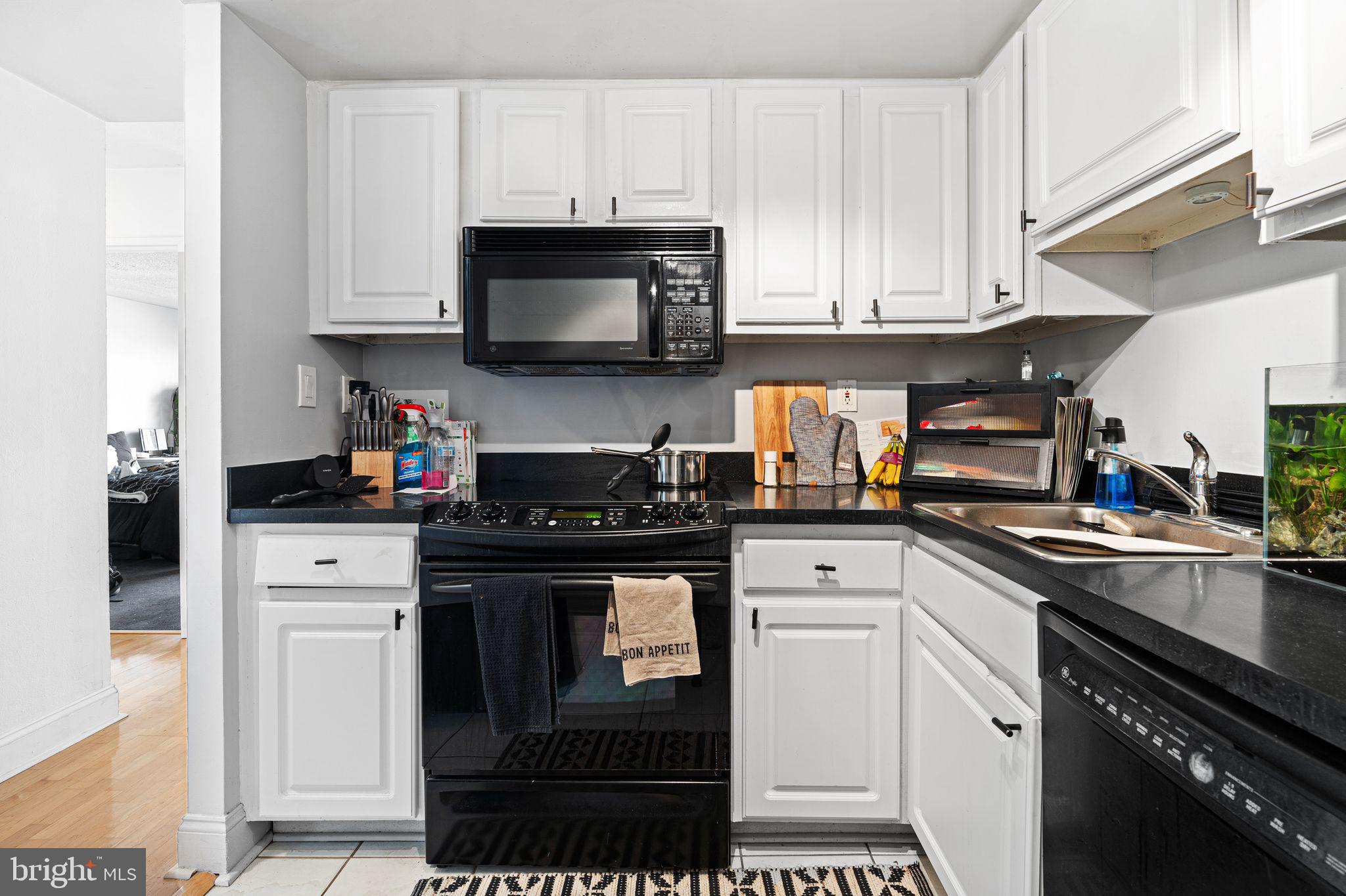 ART MUSEUM AREA - Residential