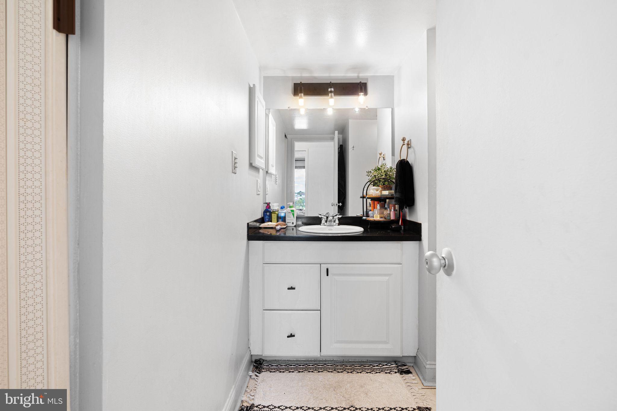 ART MUSEUM AREA - Residential