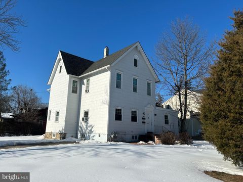 534 PARK AVENUE A LAUREL SPRINGS NJ 08021