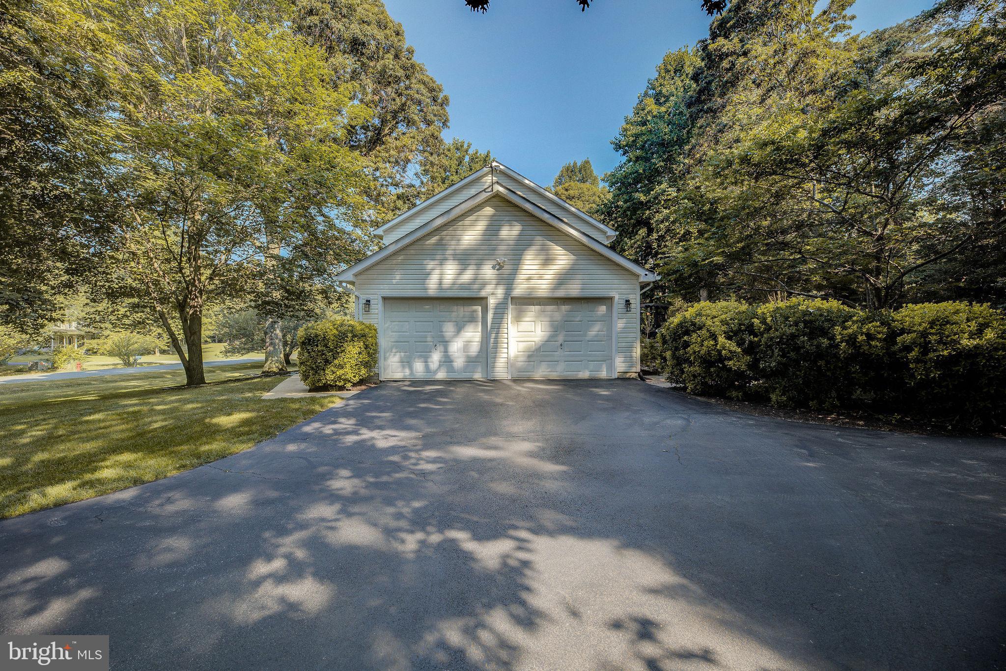 CHERRY LANE FARM - Residential