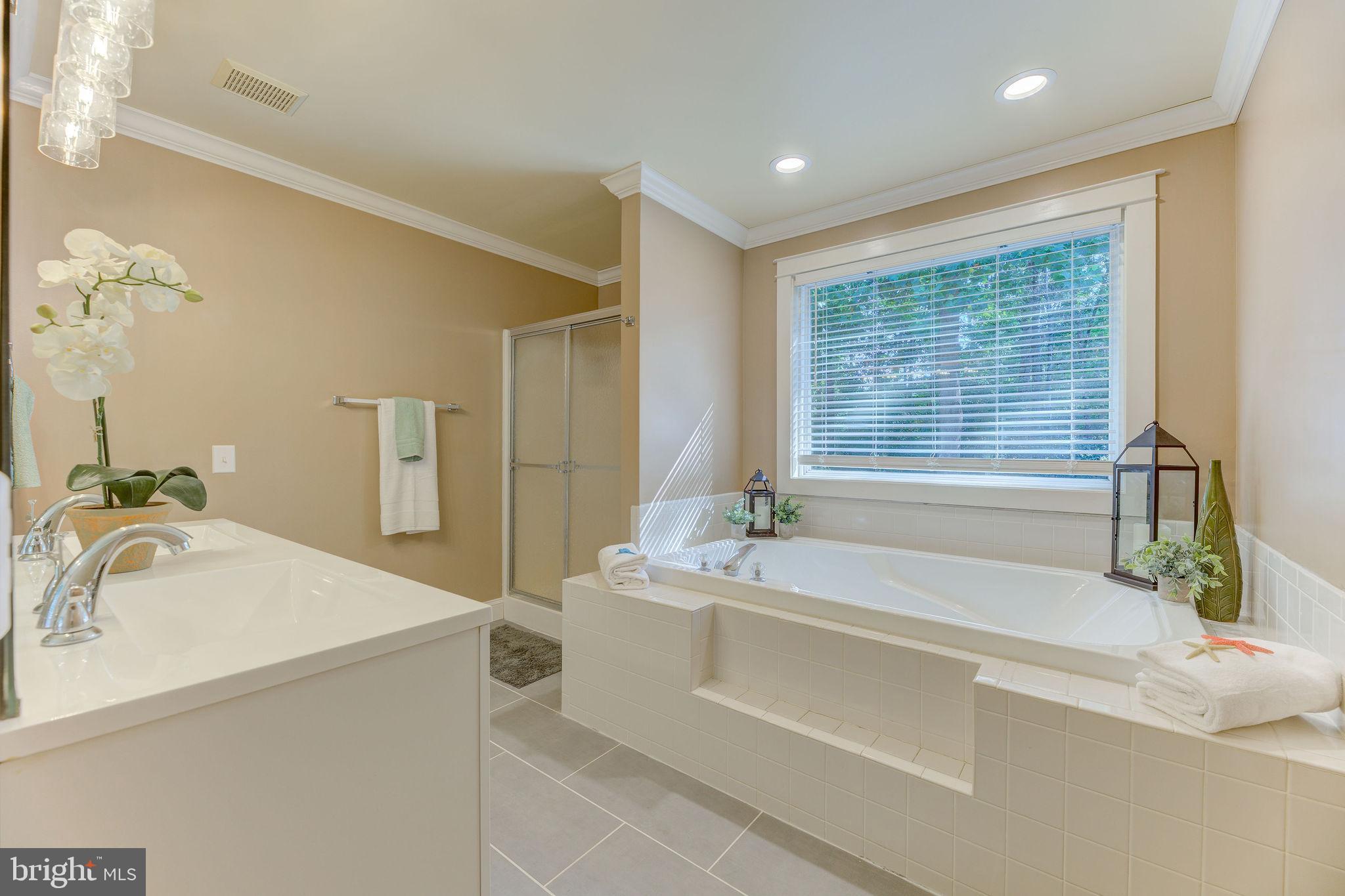 CHERRY LANE FARM - Residential