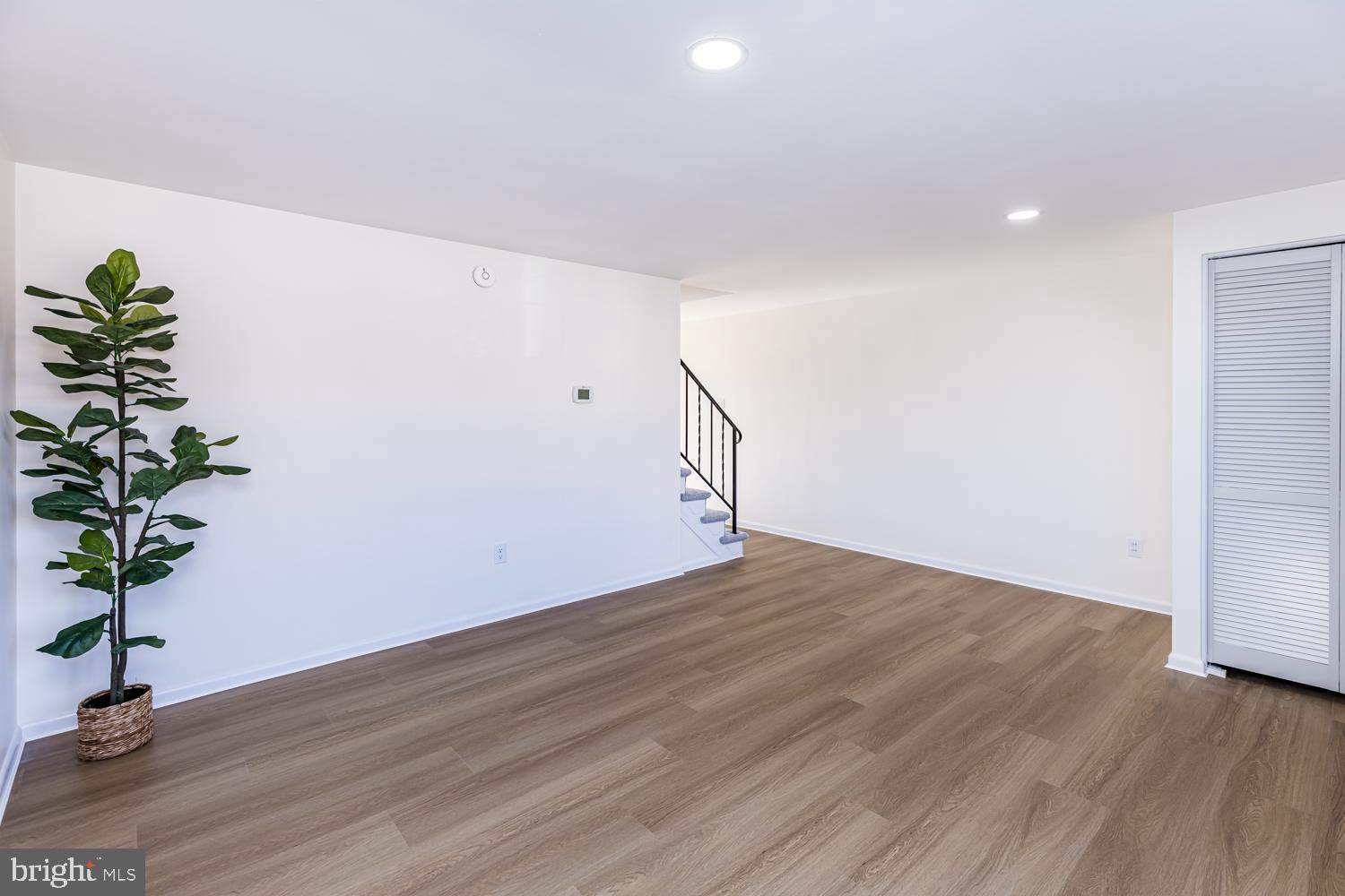 MAIDEN CHOICE VILLAGE - Residential Lease