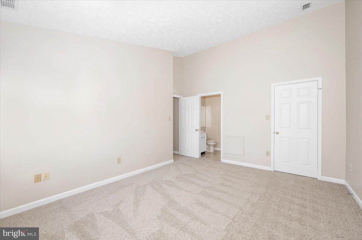 OLD FARM STATION - Residential