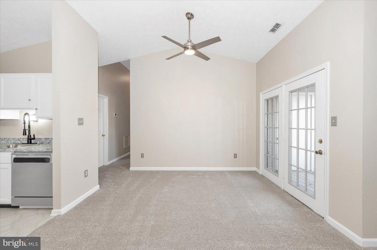 OLD FARM STATION - Residential