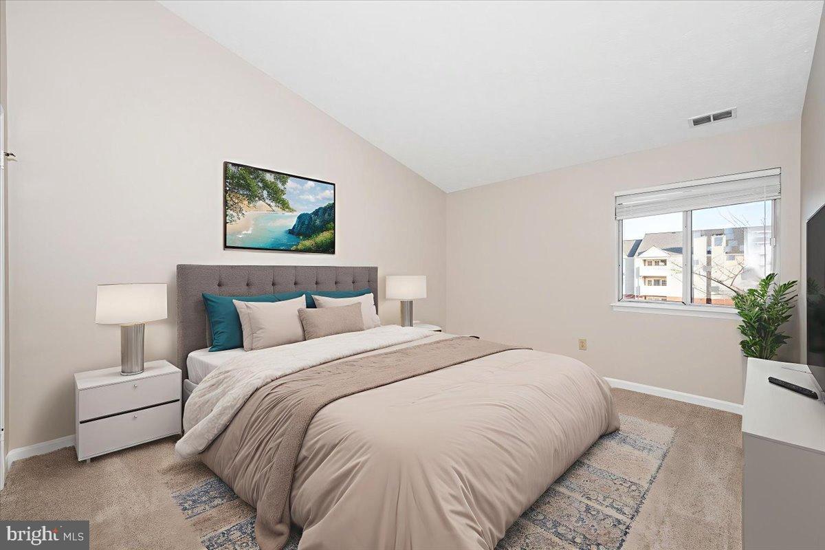 OLD FARM STATION - Residential