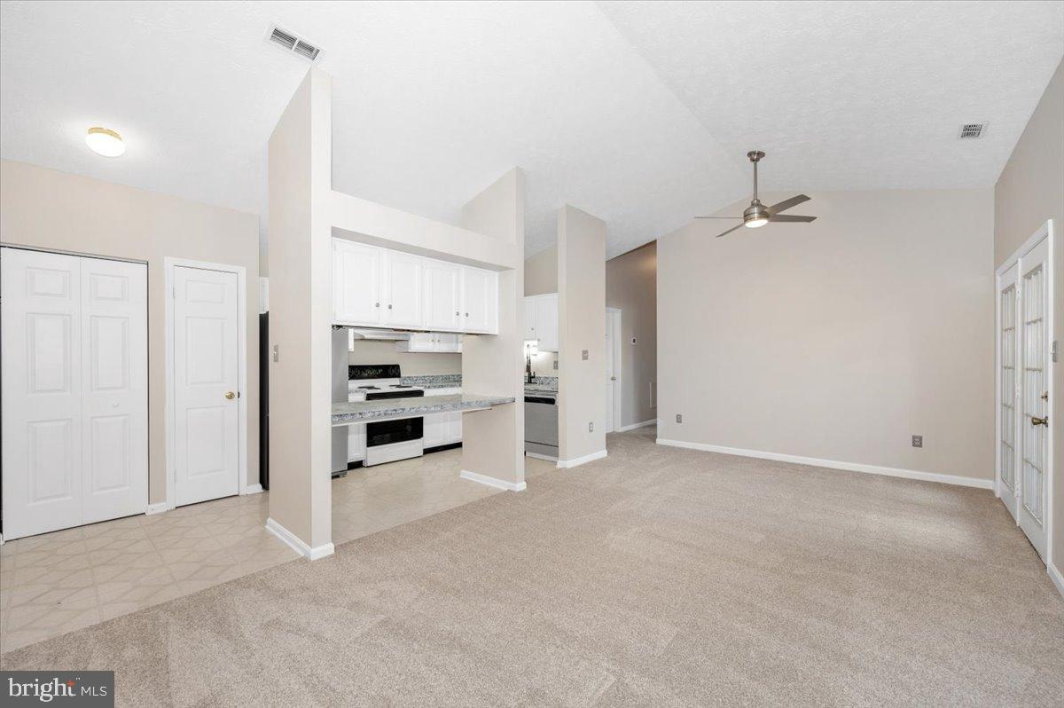 OLD FARM STATION - Residential