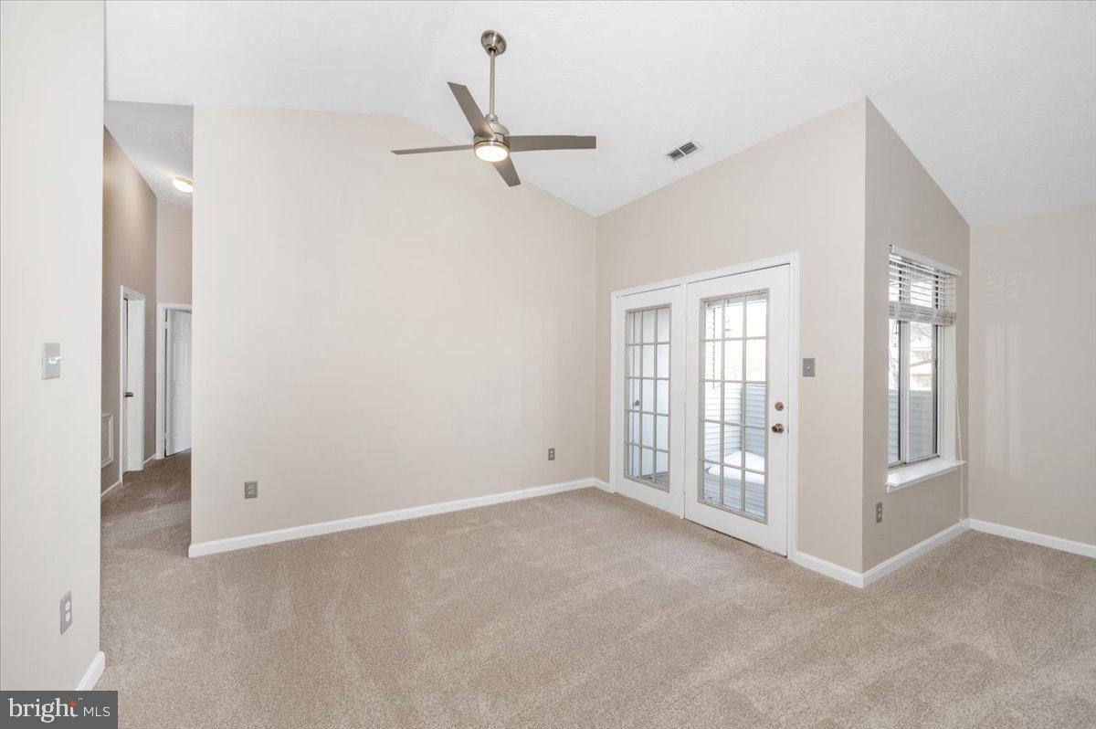 OLD FARM STATION - Residential