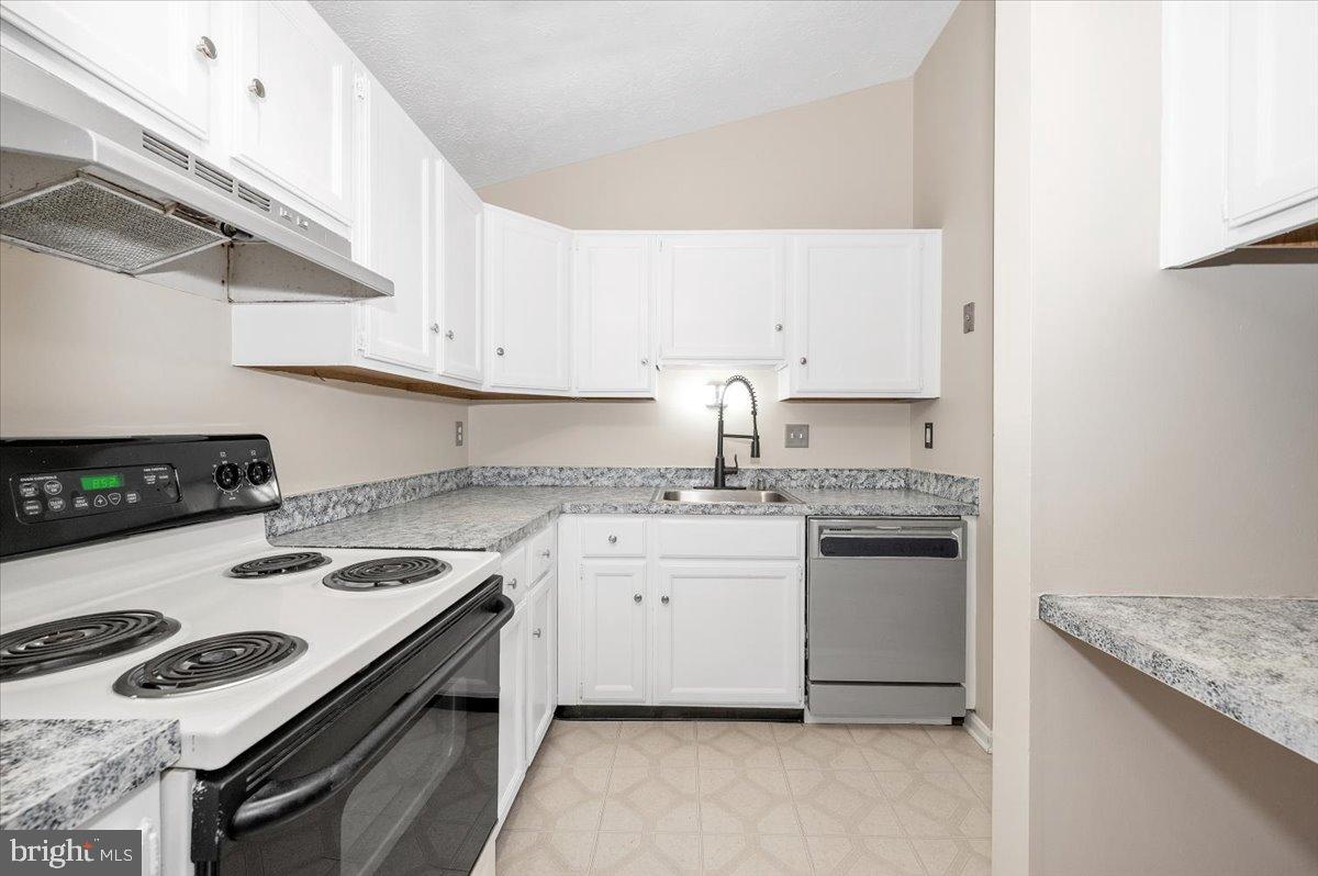 OLD FARM STATION - Residential