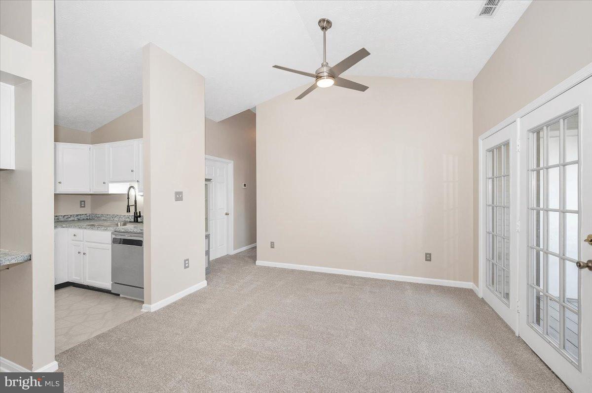 OLD FARM STATION - Residential