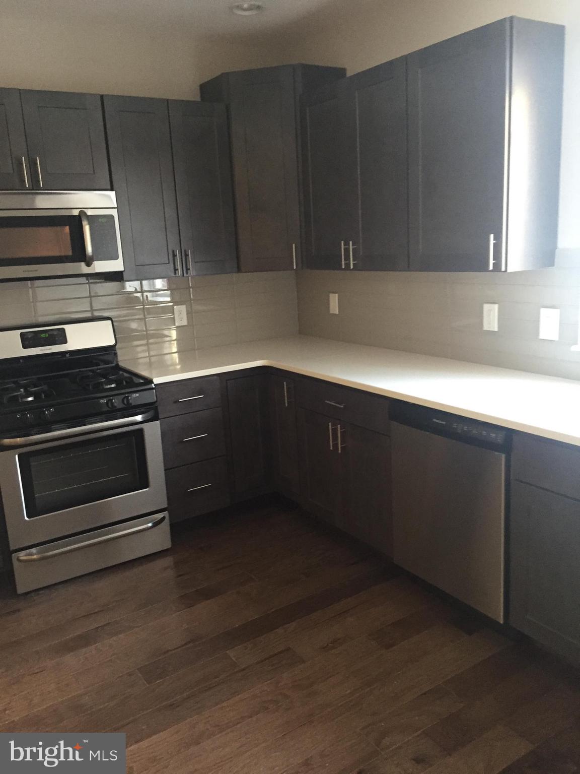 PENNSPORT - Residential Lease