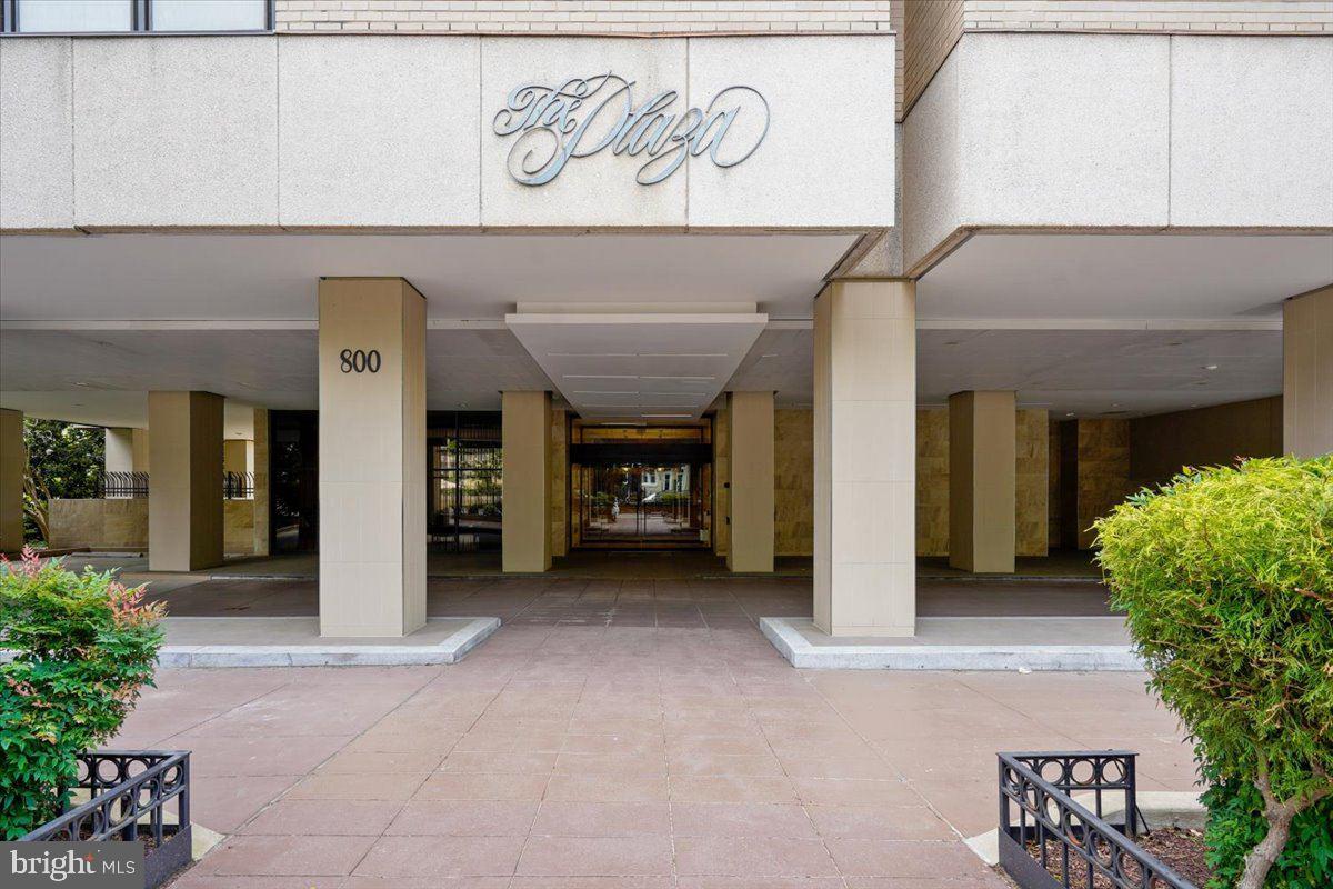 800 25TH STREET NW 504