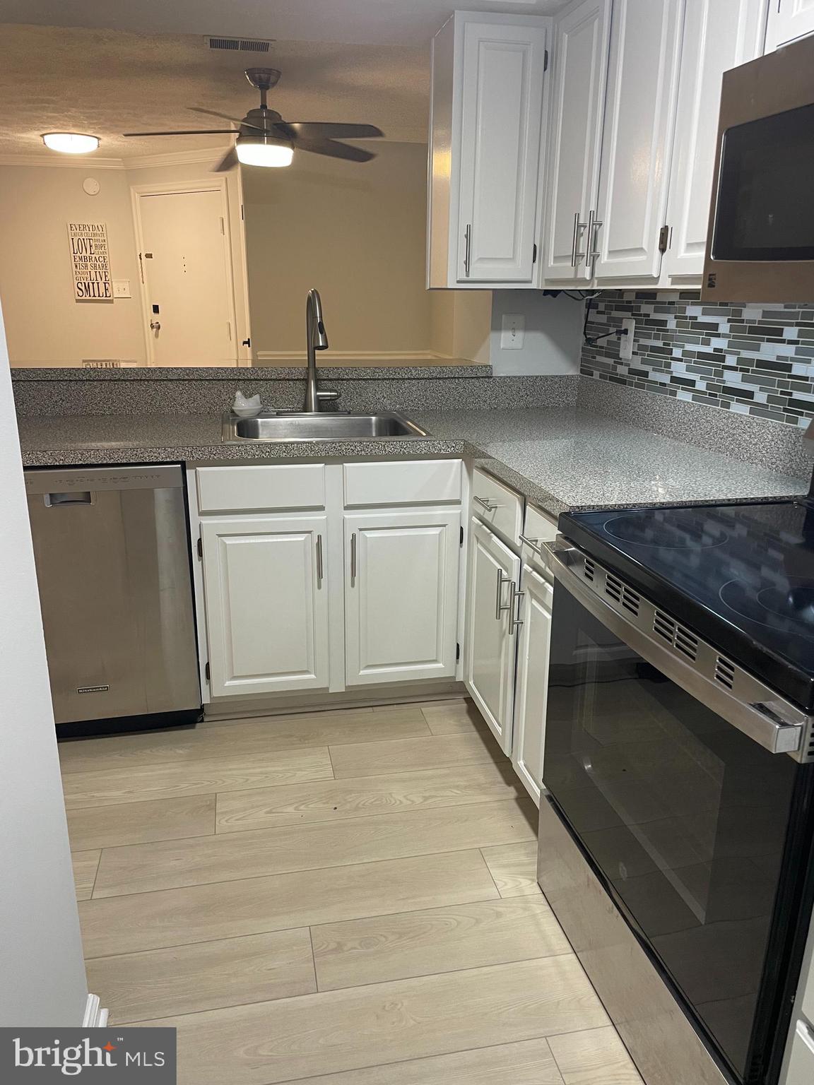 FREDERICKTOWNE VILLAGE - Residential