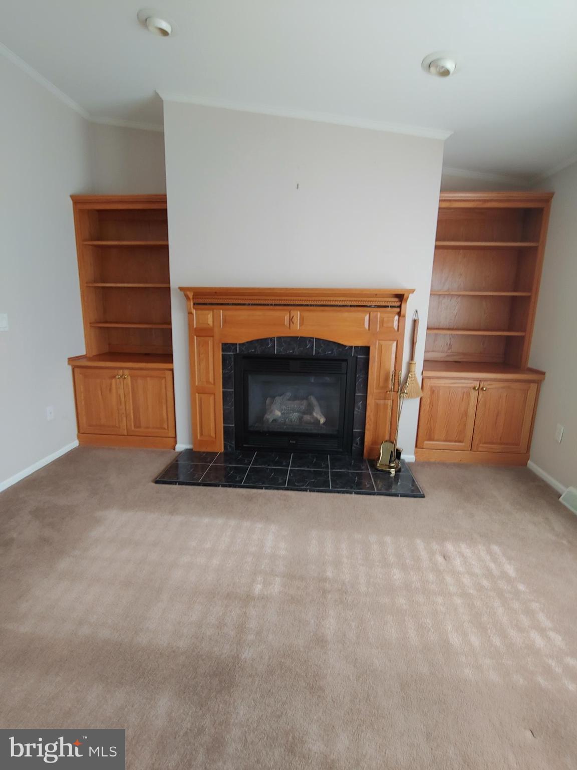 408 MOORE PLACE 408