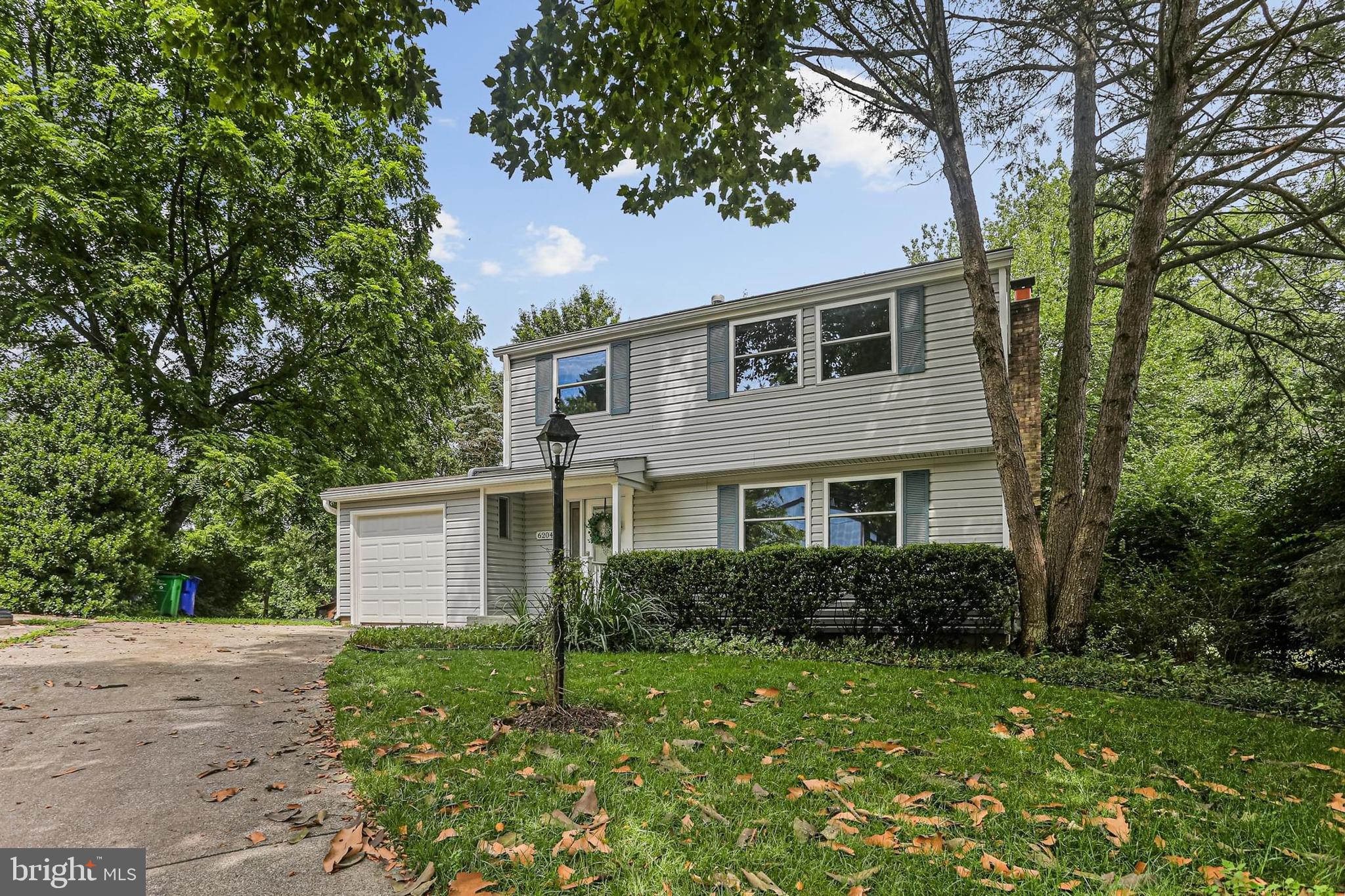 VILLAGE OF LONG REACH - Residential