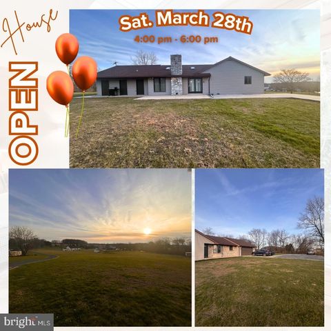 Photo of 375 Snow Drive, LEBANON, PA 17046 (MLS # PALN2025334)