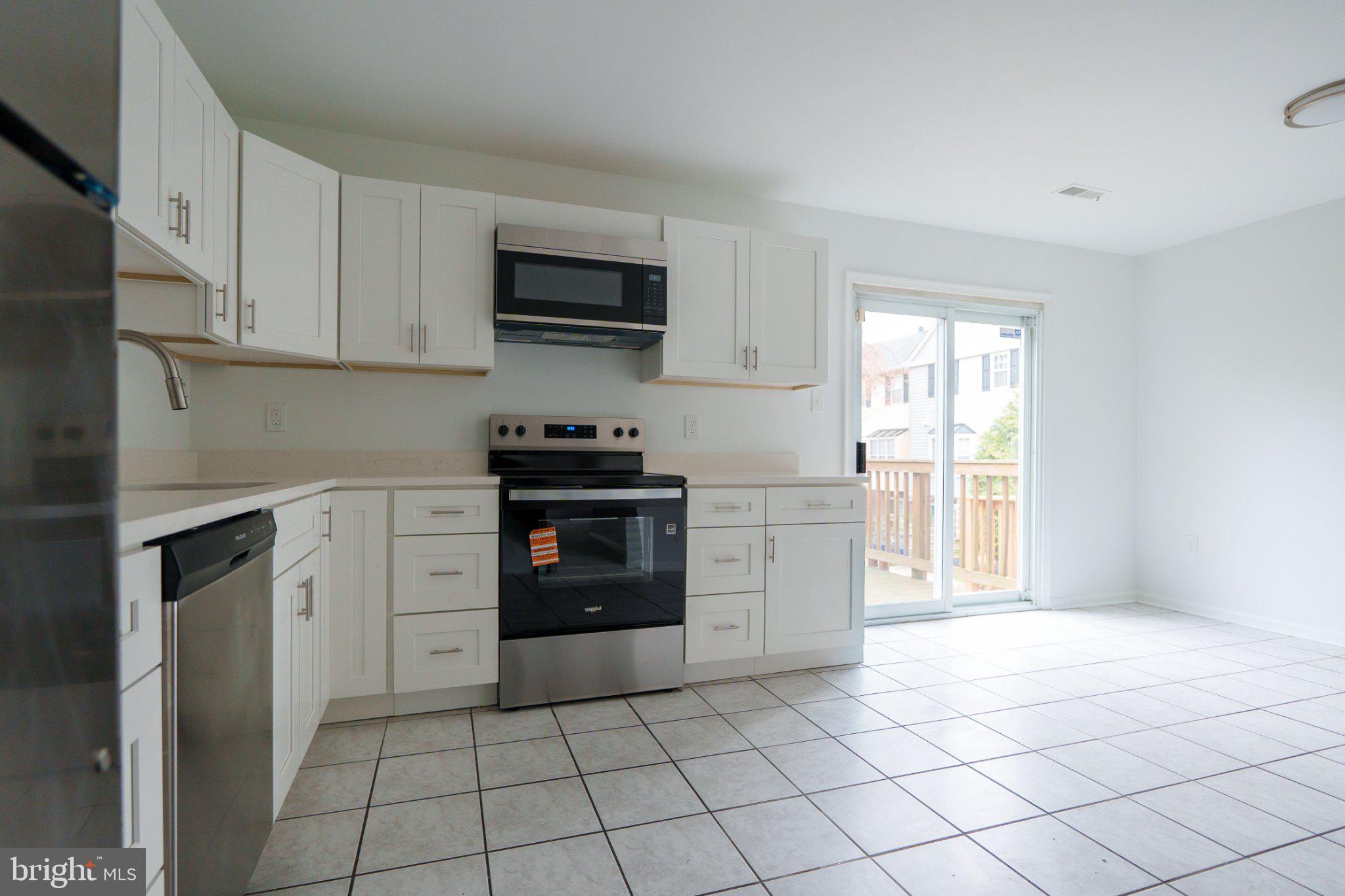 ARBORY CONDO PHASE ELEVE - Residential