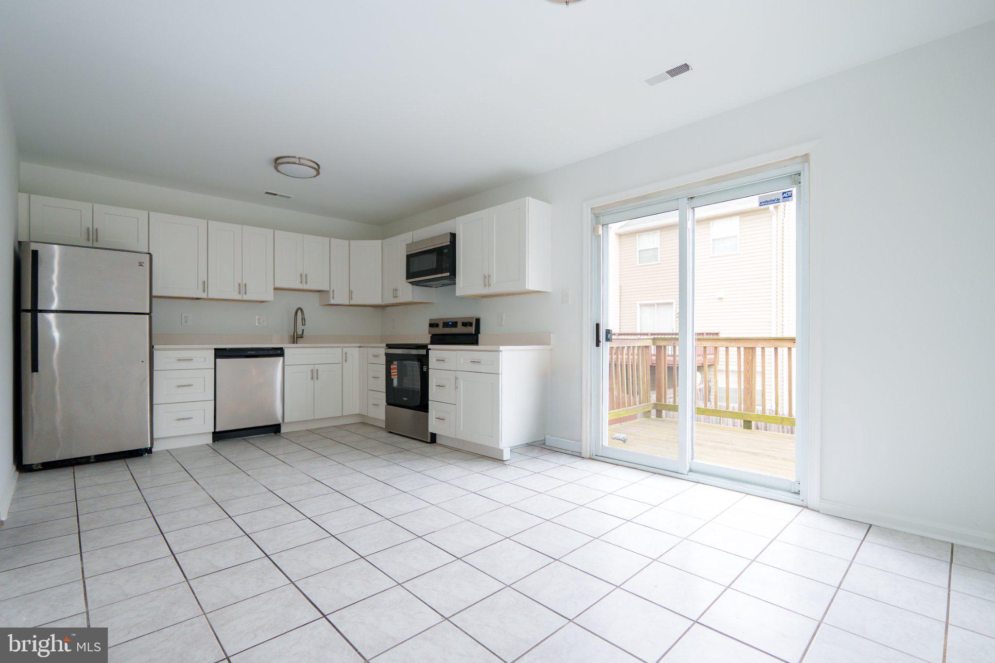 ARBORY CONDO PHASE ELEVE - Residential