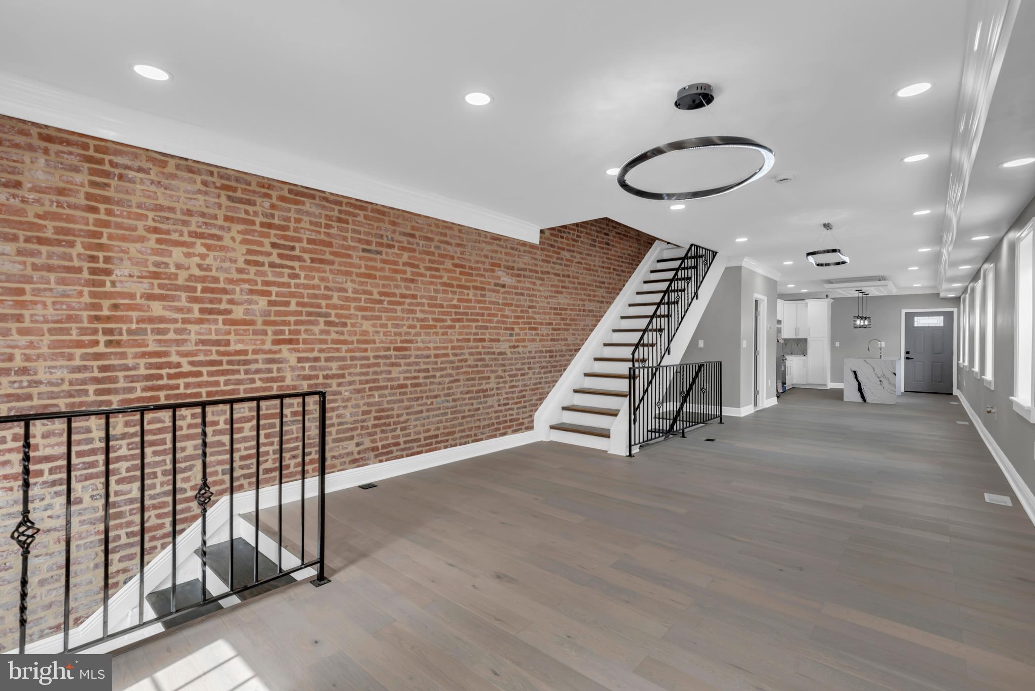 MCELDERRY PARK - Residential