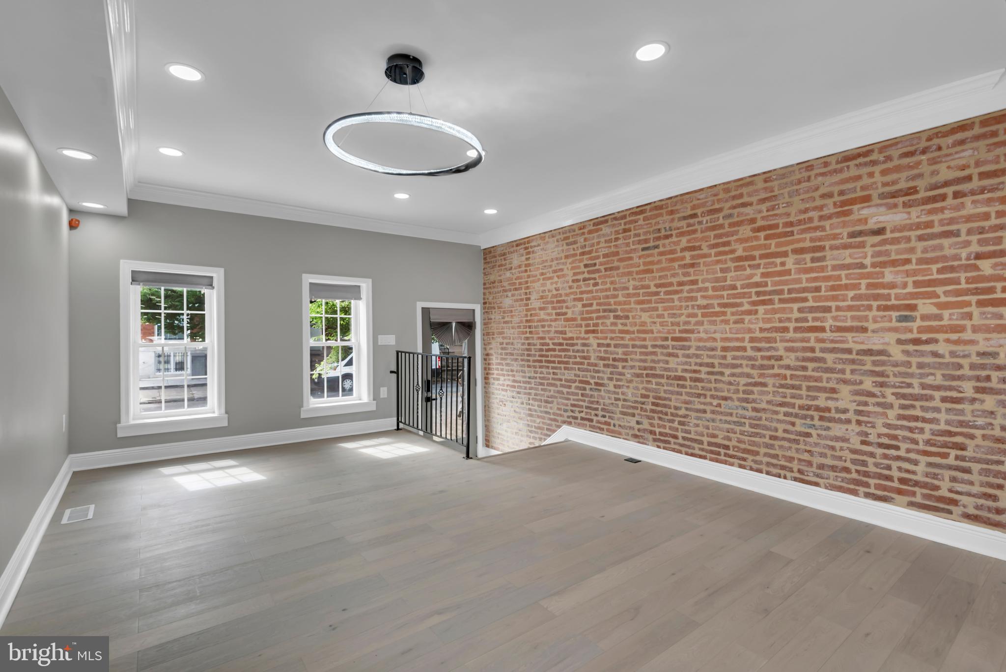 MCELDERRY PARK - Residential