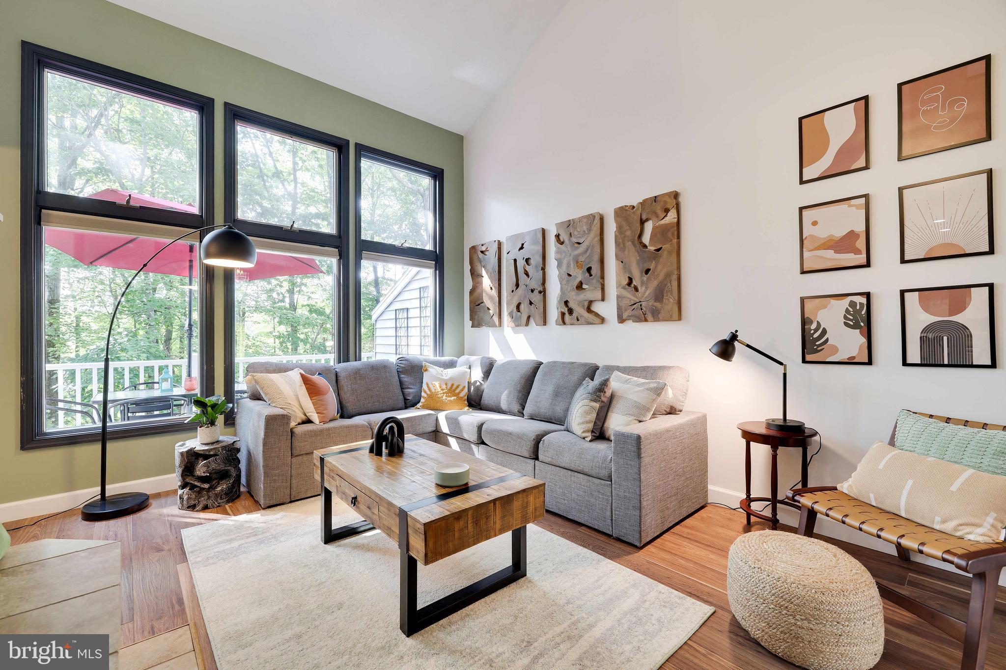 LAURELWOODS - Residential