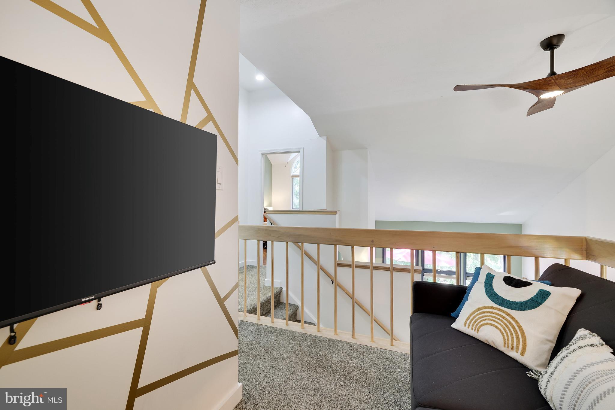 LAURELWOODS - Residential