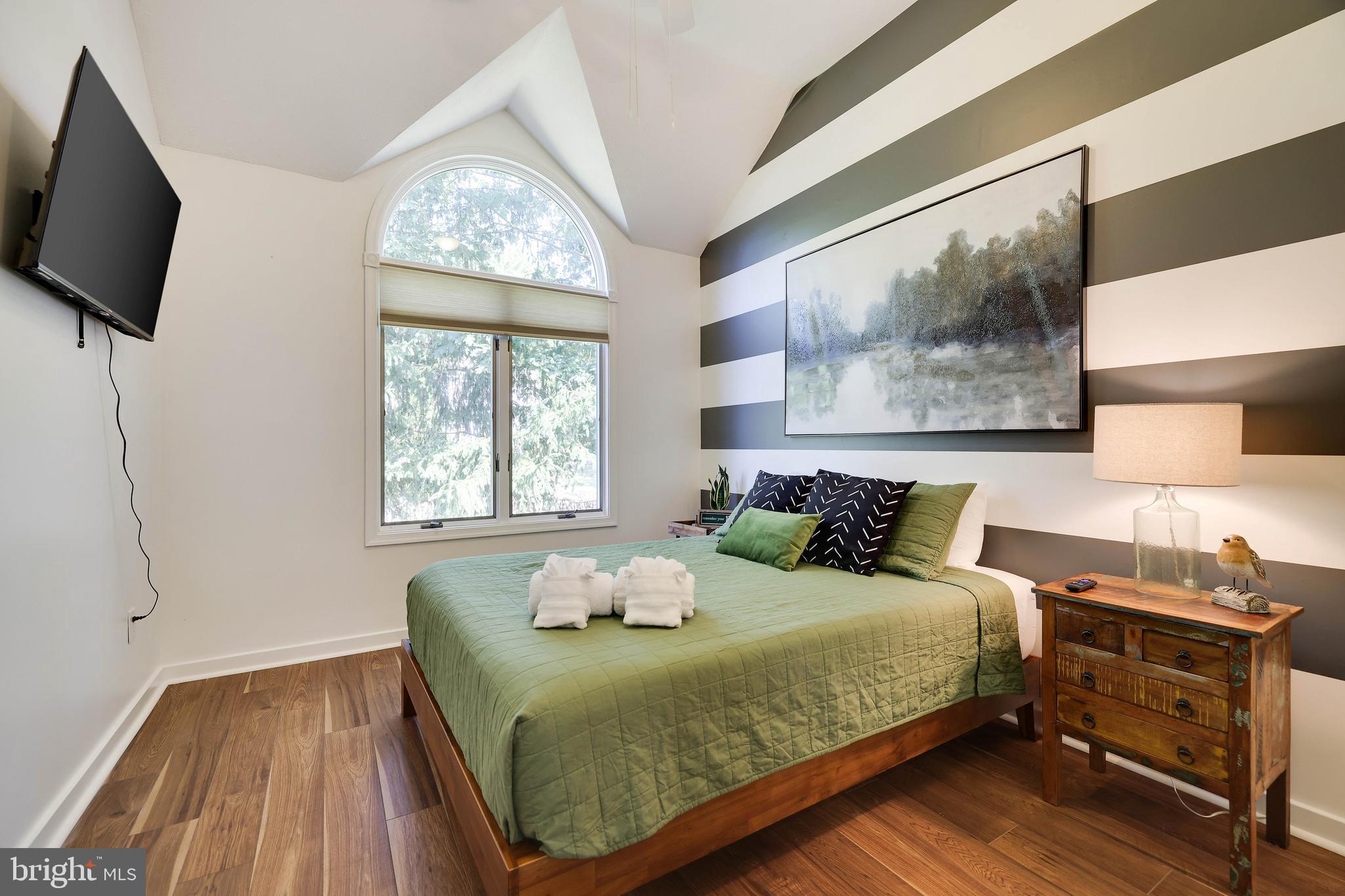 LAURELWOODS - Residential