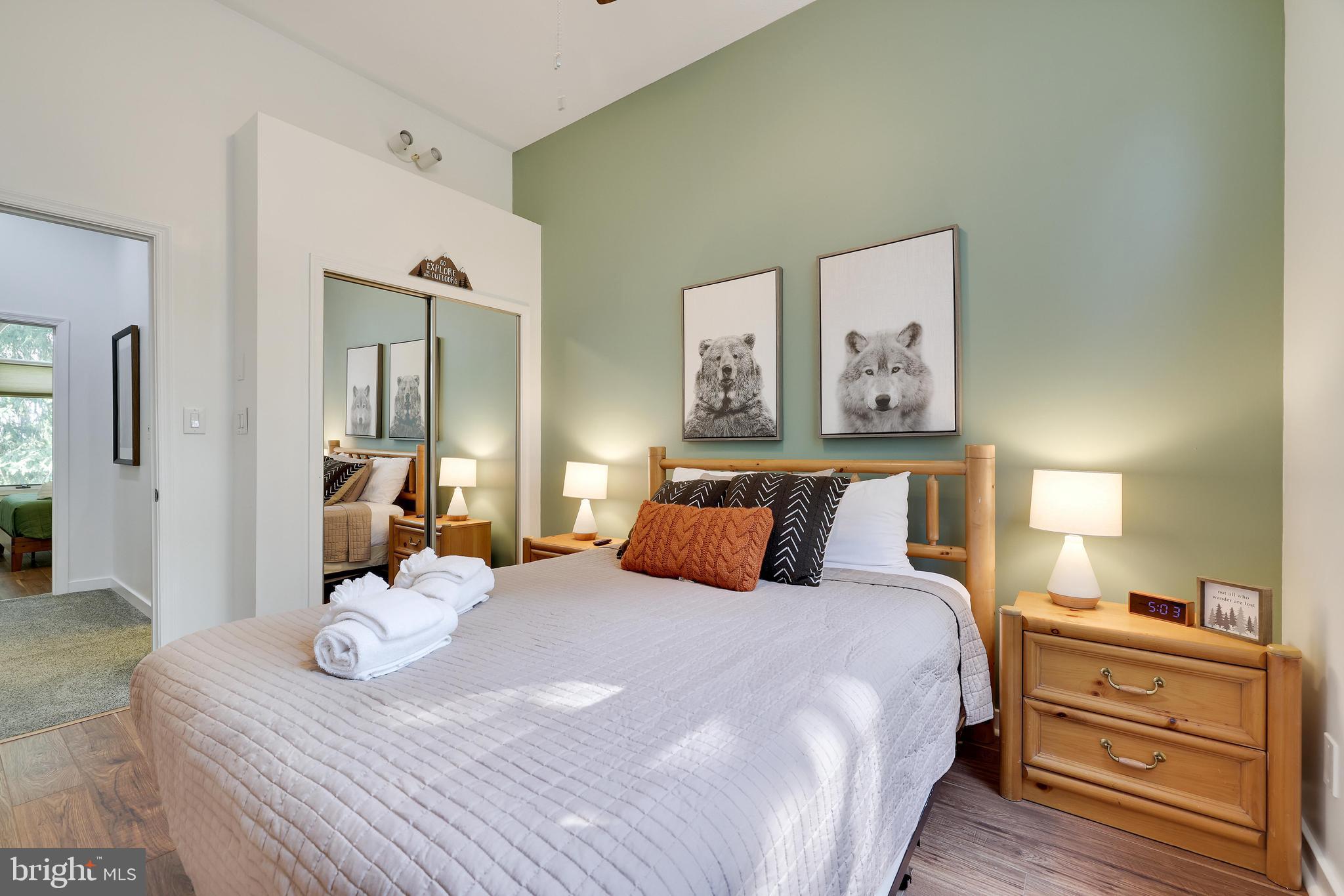 LAURELWOODS - Residential