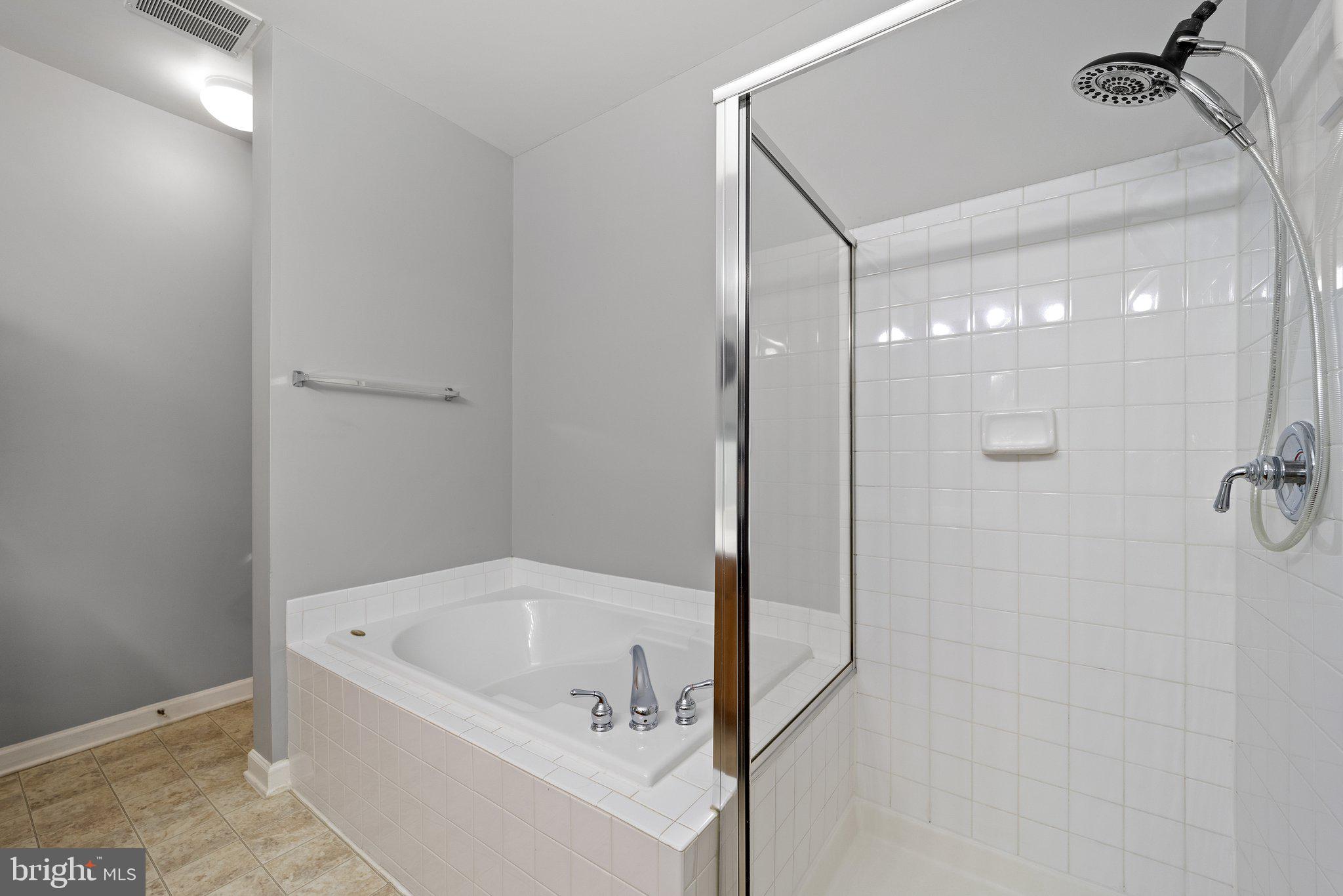 BELMONT GREENE CONDO - Residential Lease