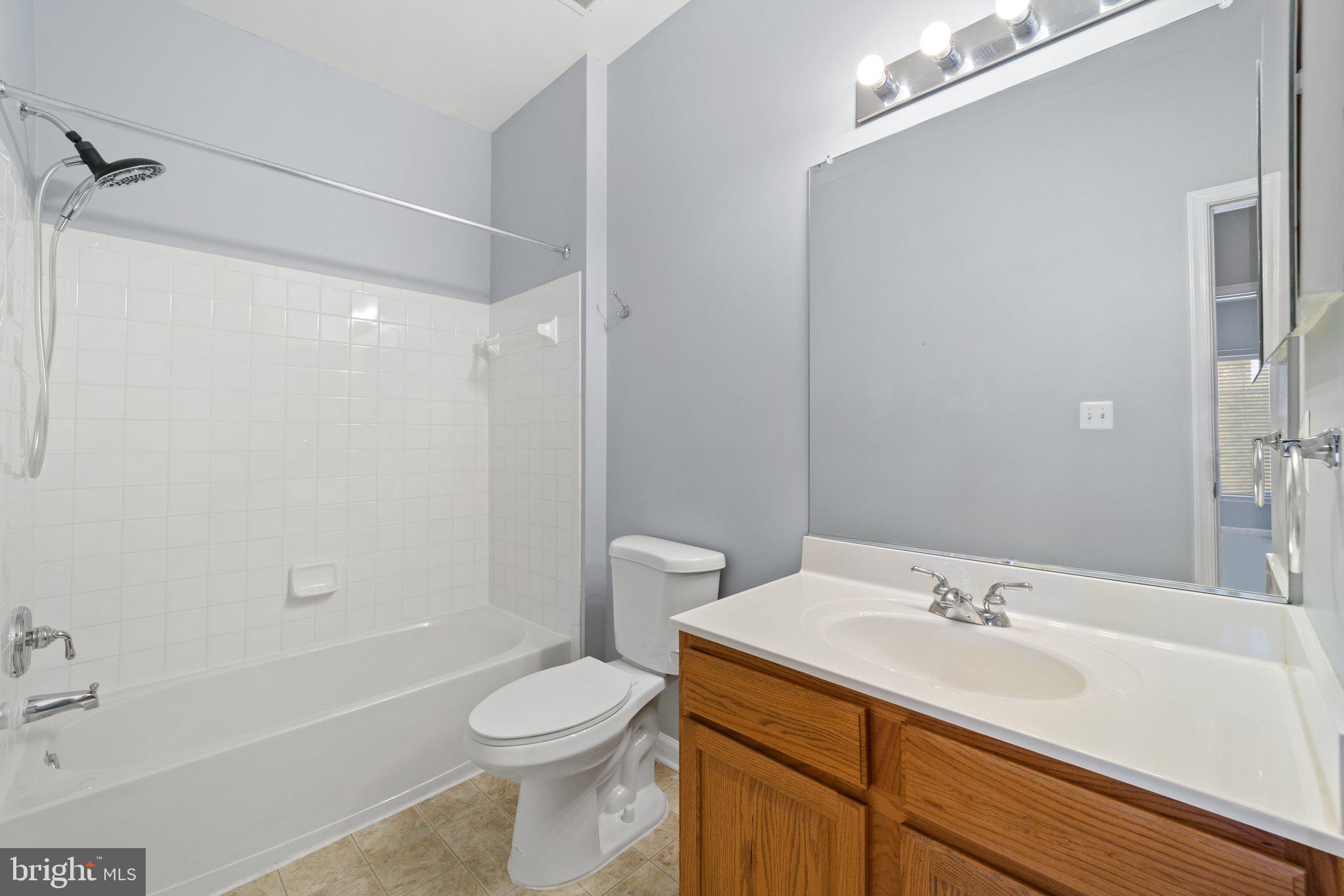 BELMONT GREENE CONDO - Residential Lease