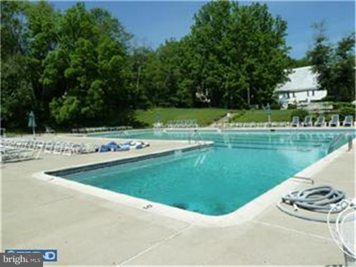 GLENHARDIE - Residential