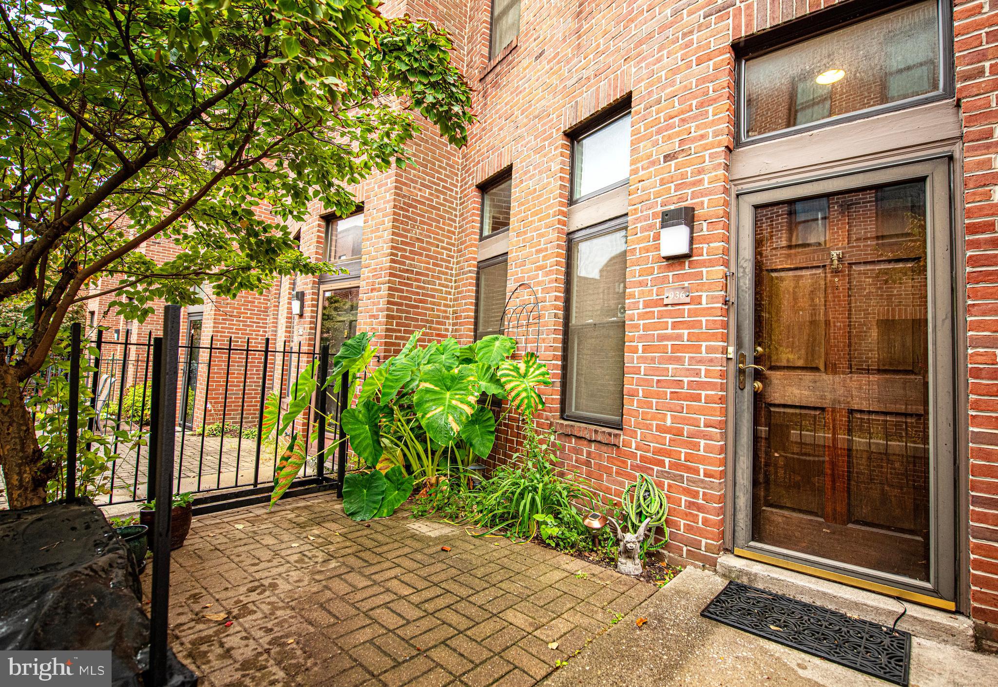 MOUNT VERNON PLACE HISTORIC DISTRICT - Residential