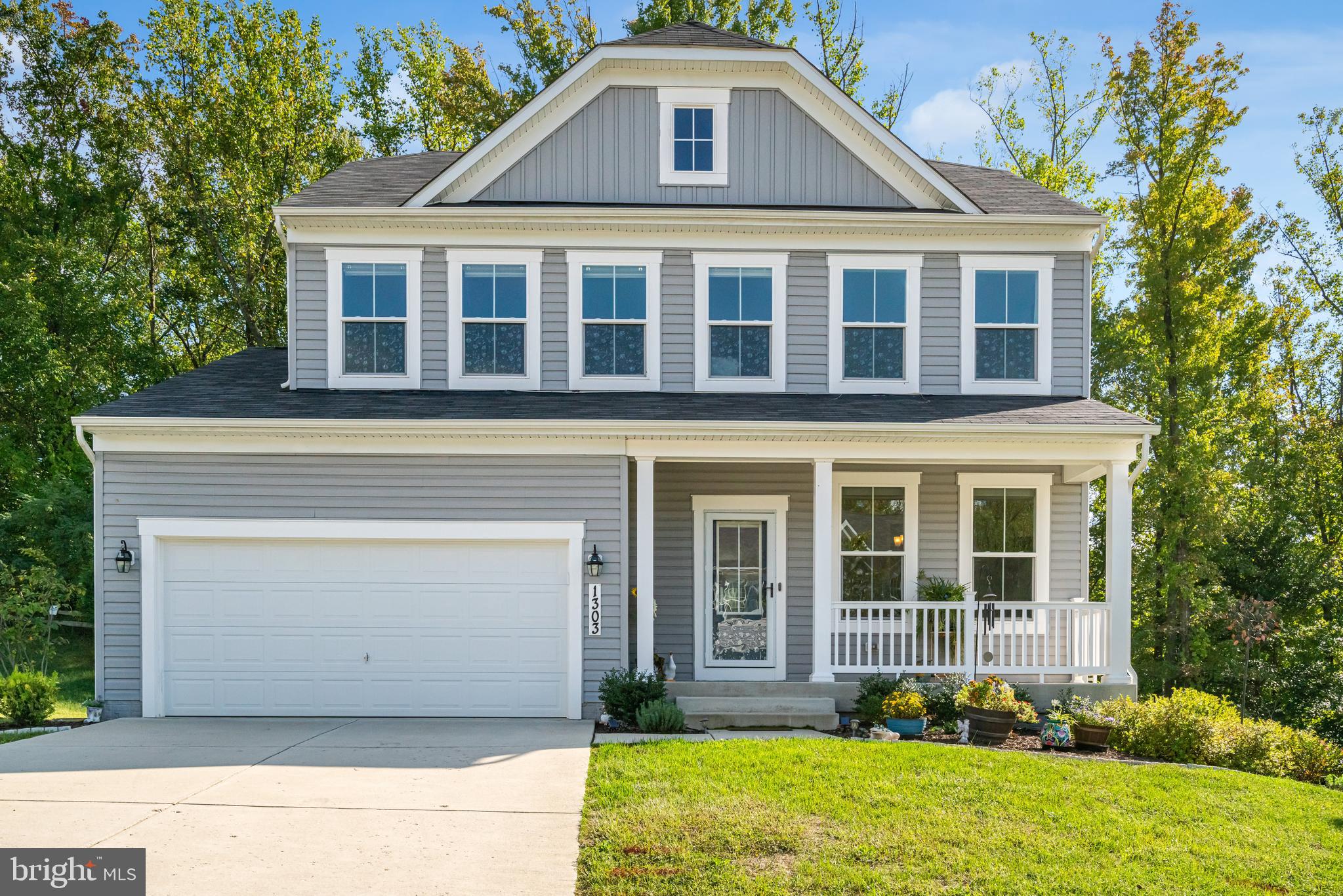 HUNTERS MILL WOODS - Residential