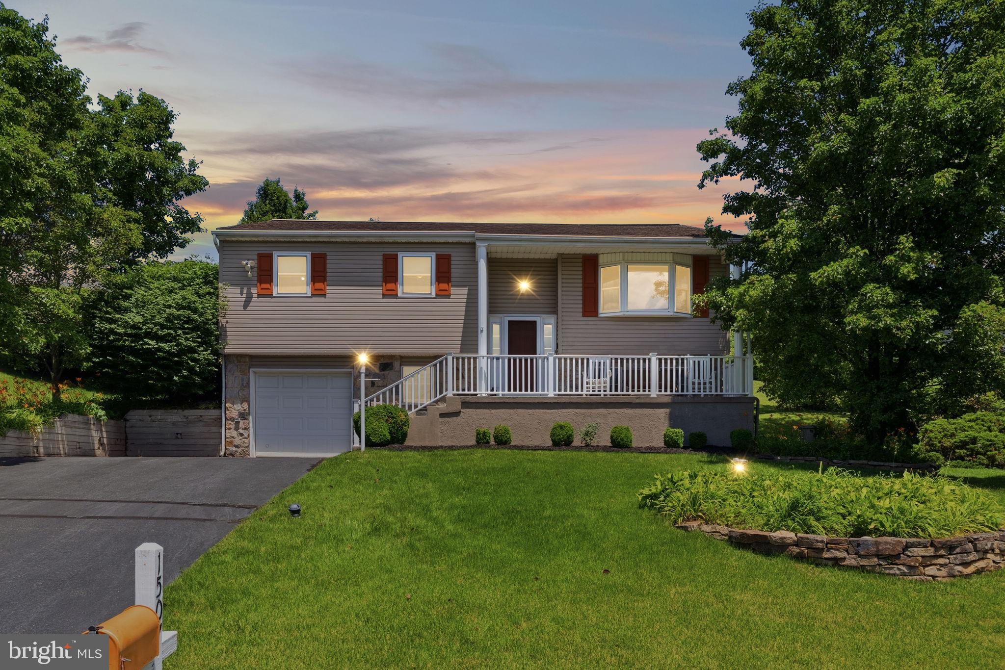 1507 OAKDALE DRIVE