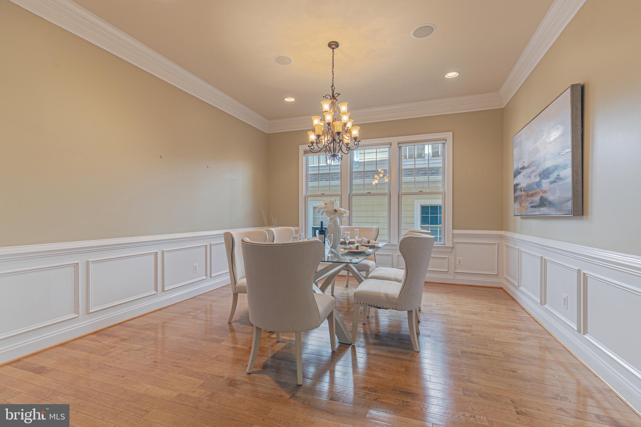 LEE HEIGHTS - Residential