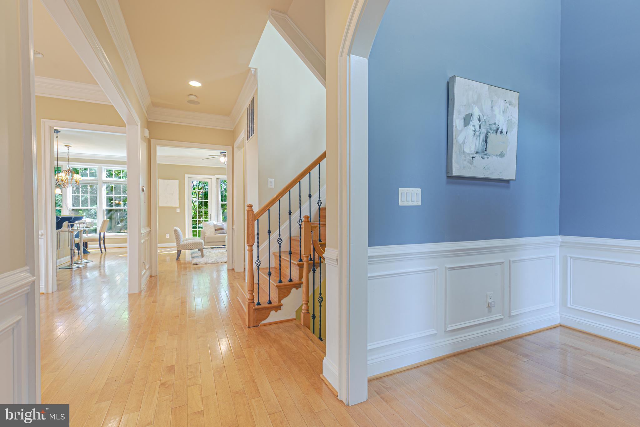 LEE HEIGHTS - Residential