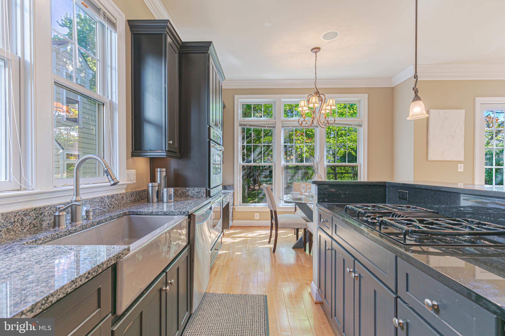 LEE HEIGHTS - Residential