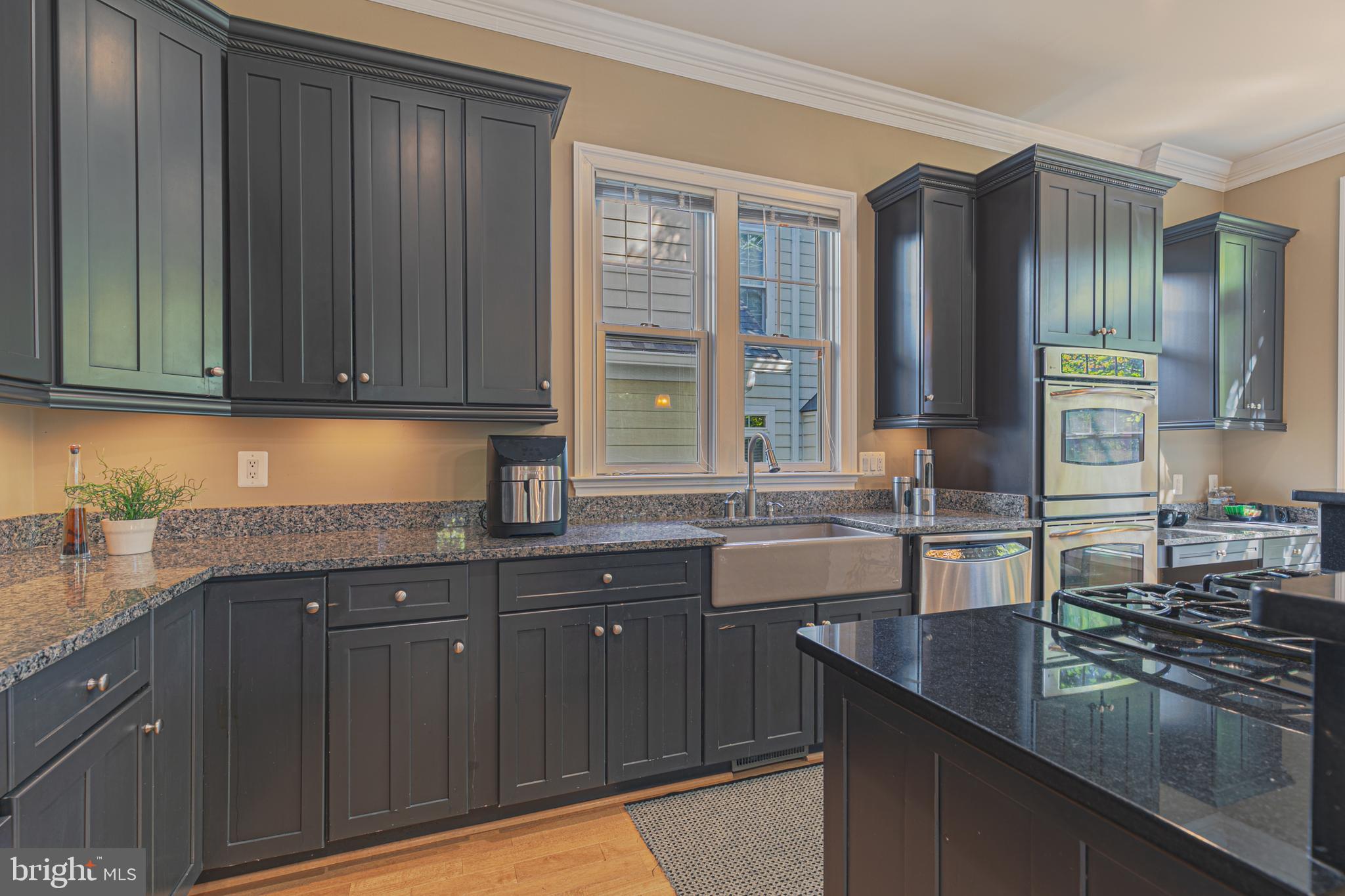 LEE HEIGHTS - Residential