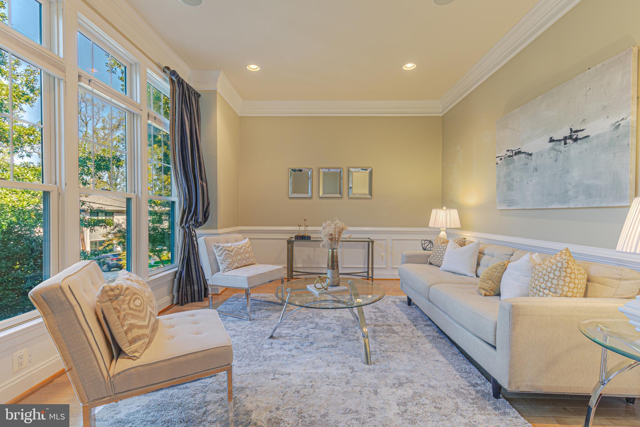 LEE HEIGHTS - Residential