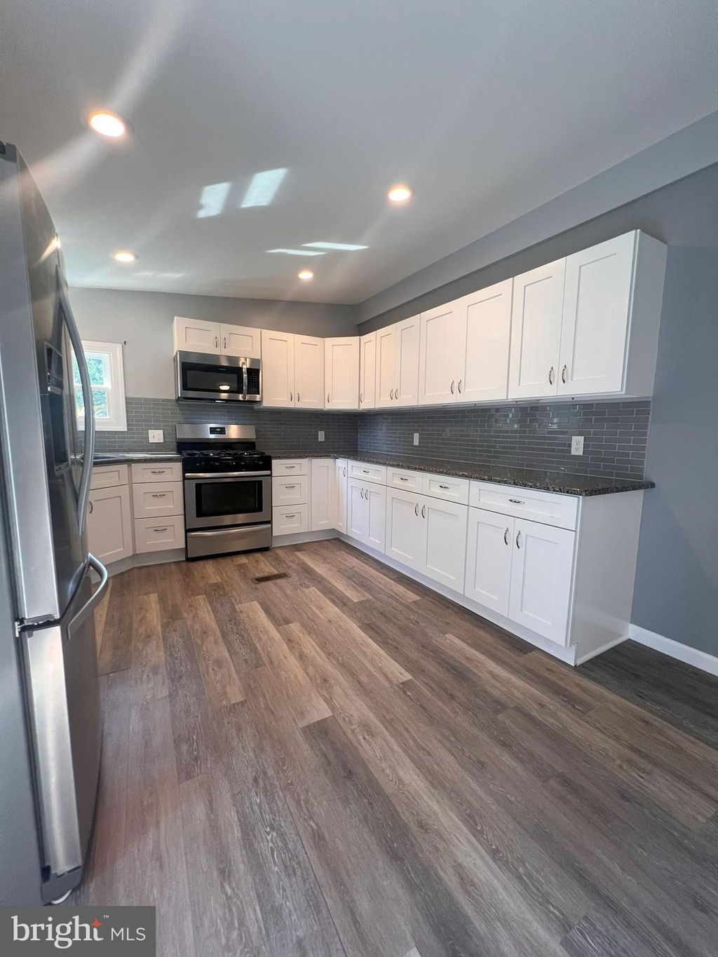 Photo of 908 Kelly Drive, MOUNT WOLF, PA 17347 (MLS # PAYK2089718)