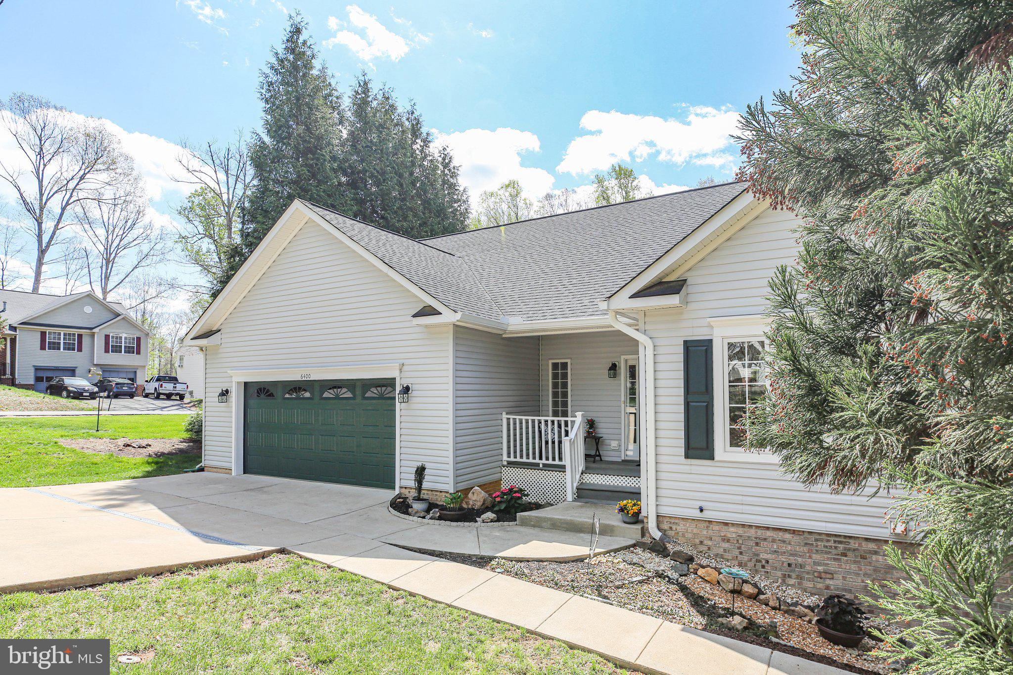 PIEDMONT LANDING - Residential