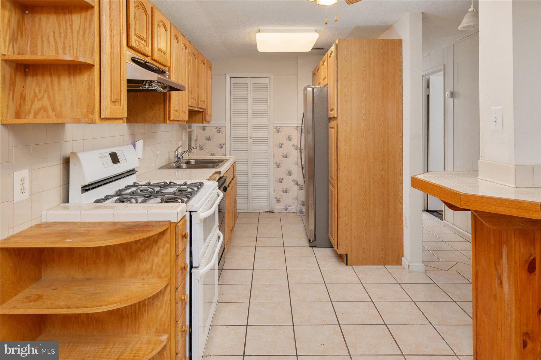 LEHIGH - Residential