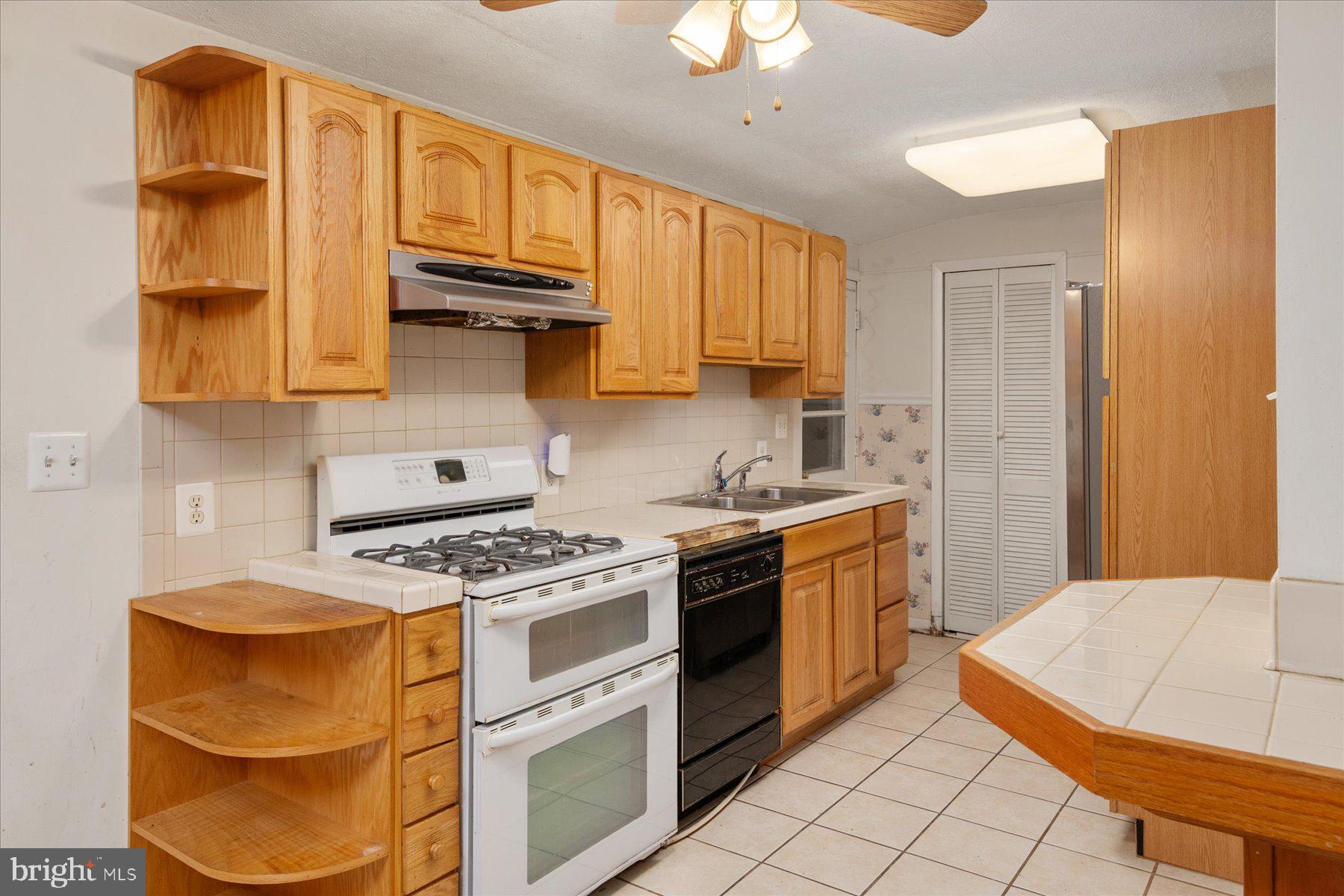 LEHIGH - Residential