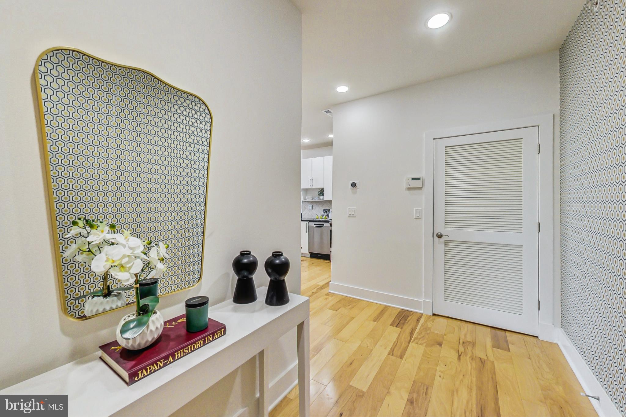 449 R STREET NW 301