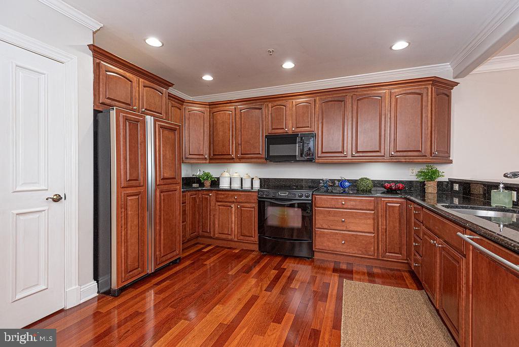 OCEAN PINES - THE POINT - Residential